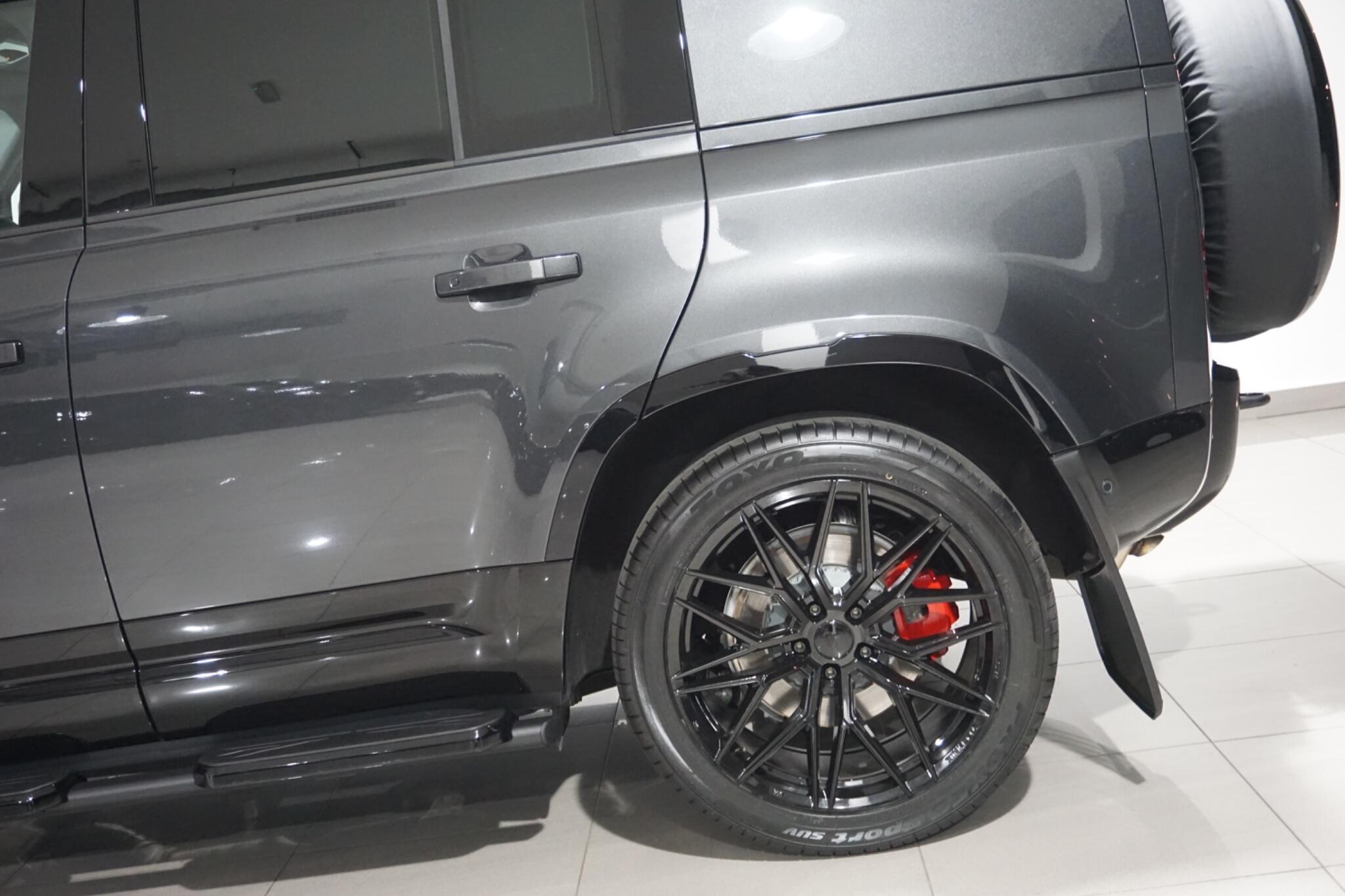 Land Rover Defender 110 3.0 D350 MHEV X-Dynamic HSE Hard Top SUV Auto 4WD MWB Euro 6 (s/s) 5dr